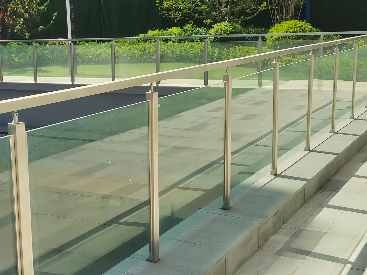 玻璃栏杆全方管