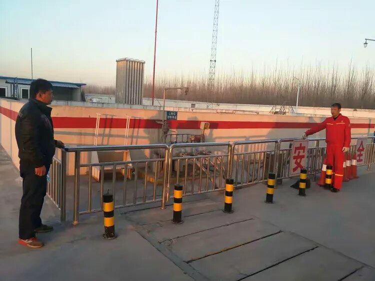 不锈钢栏杆安装步骤：三，验收标准